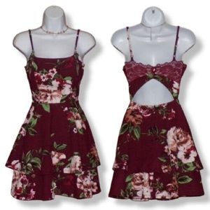 NWOT Jun & Ivy Floral Fit & Flare Dress